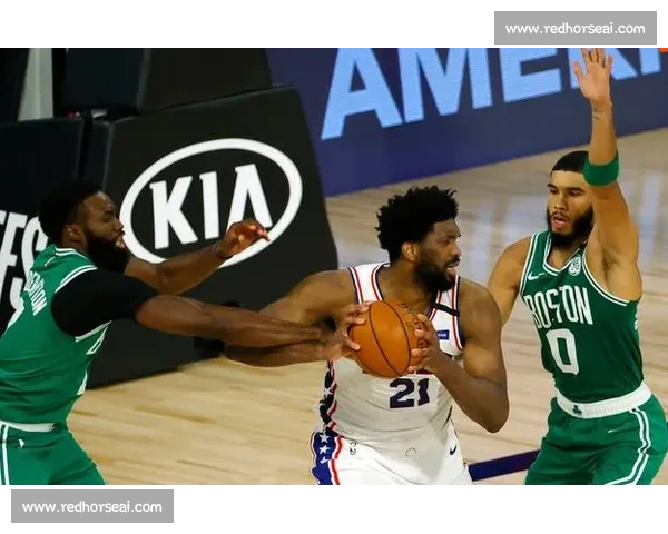 以高中锋为核心打造攻防一体篮球战术新思路与球队整体升级路径研究